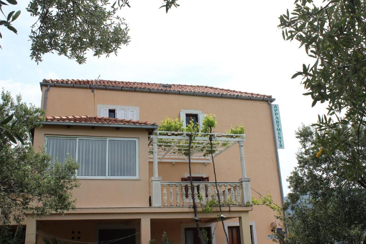 Apartments Baldo Слано Екстериор снимка