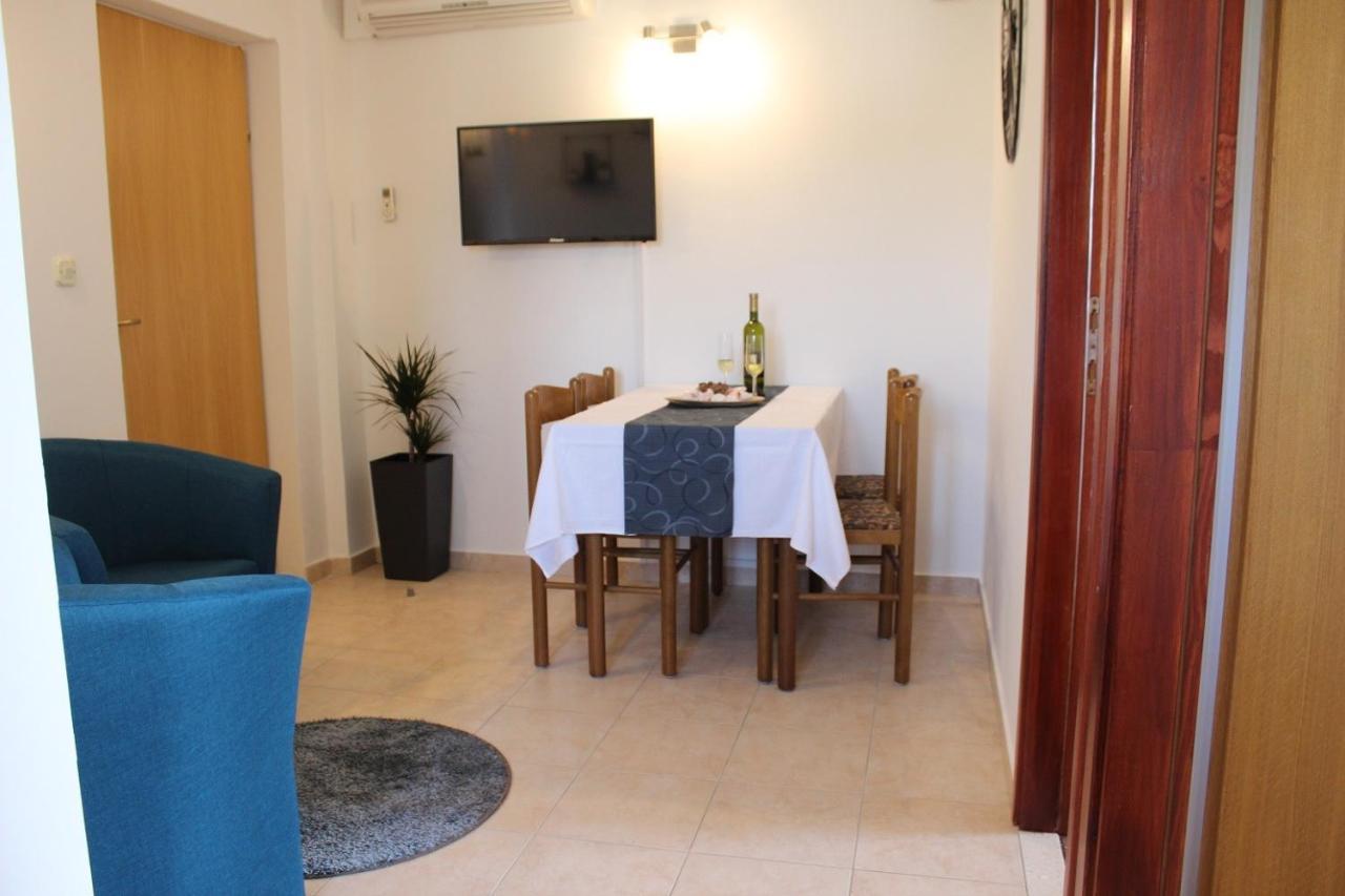 Apartments Baldo Слано Екстериор снимка
