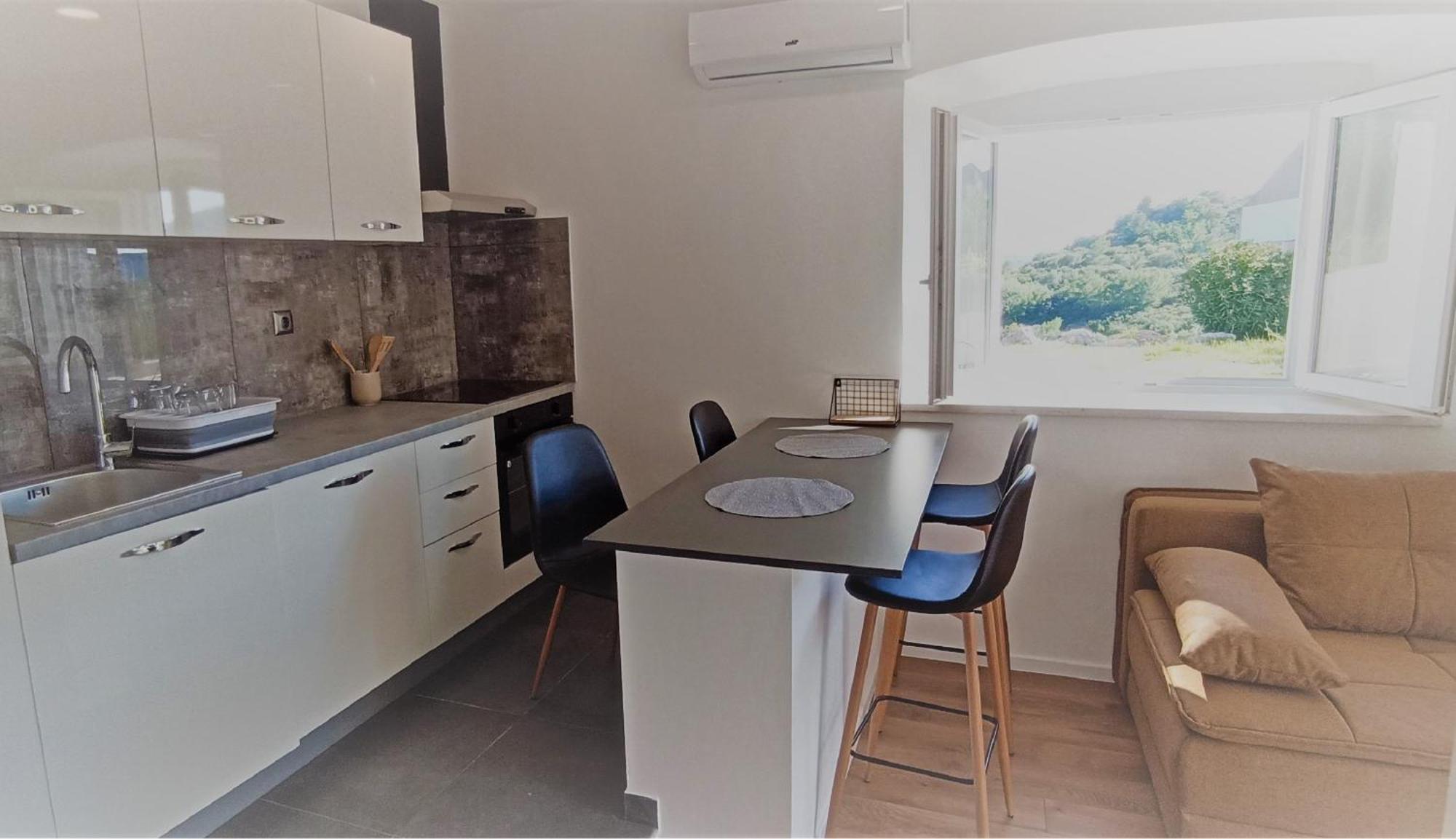 Apartments Baldo Слано Стая снимка